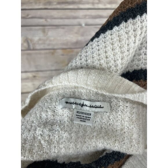 American Eagle XS Oversized Pullover Sweater Lightweight Striped V Neck Soft - Picture 8 of 9